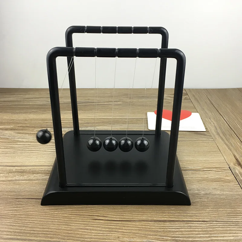 Czarne wahadło Newtona Hojny b – Newton Cradle Large recenzja i cena
