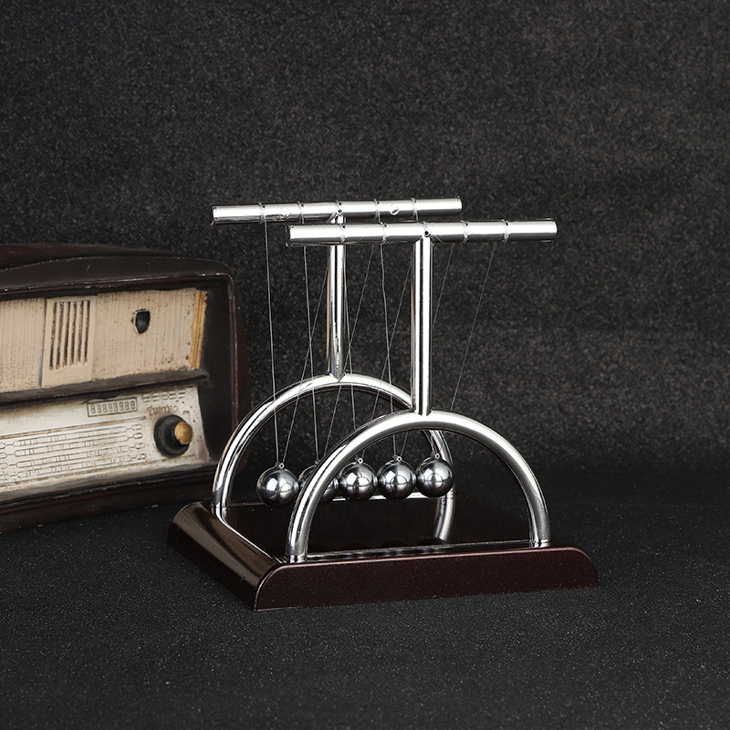Kołyska Newtona Równowaga Stal – Newton Cradle Large recenzja i cena